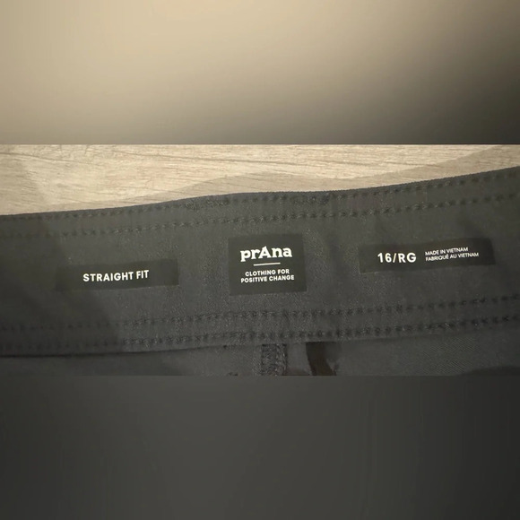Prana Halle Straight Pants Charcoal Outdoor Gorpcore UPF Hiking Size 16 - Picture 12 of 12